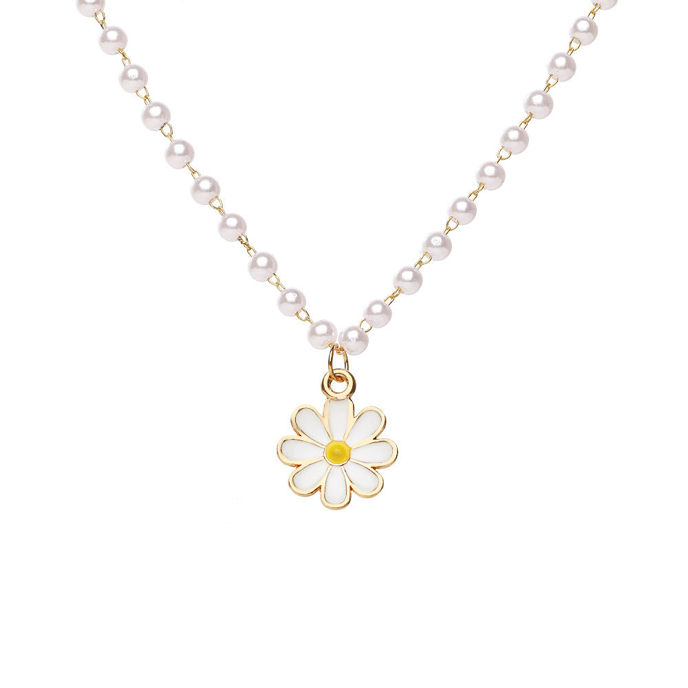 Floral Pendant Pearl Necklace For Women