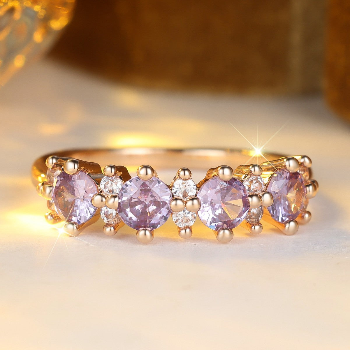 French-style Ring Purple Diamond-edged