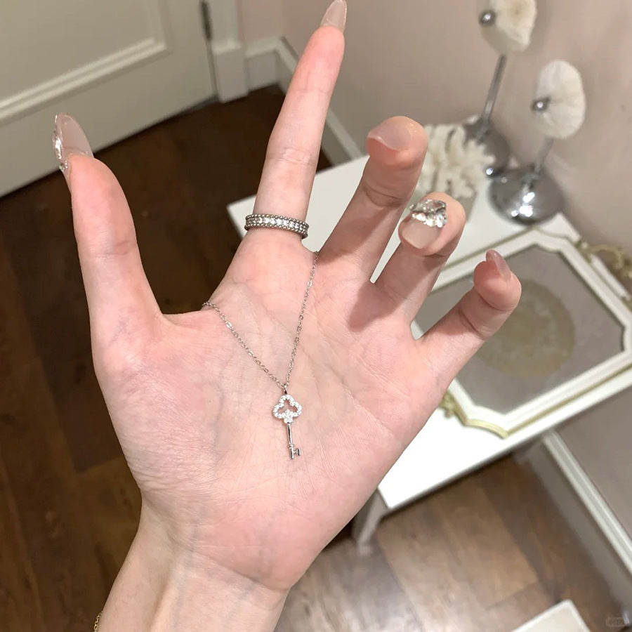 Chinese-Style Gourd Necklace For Women