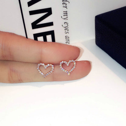 Crystal Halo Heart Stud Earrings | Elegant Black Onyx Style & Silver Pavé Heart Jewelry