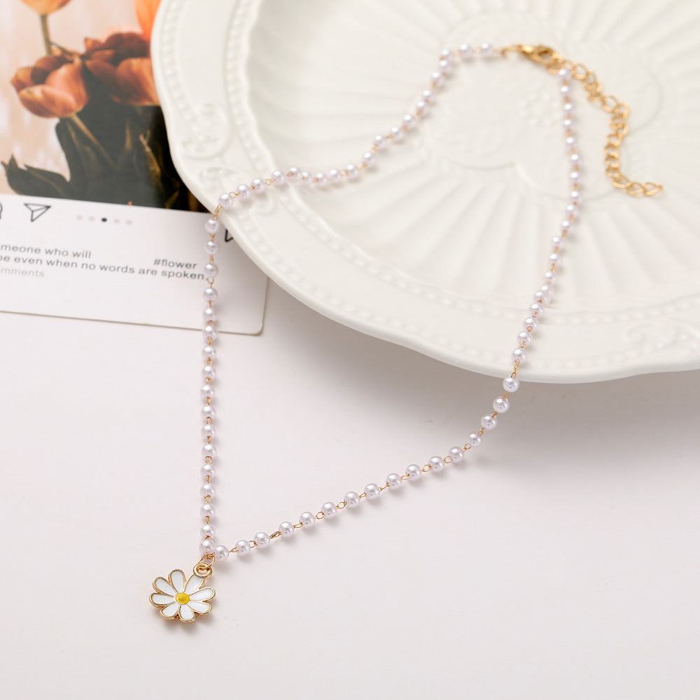 Floral Pendant Pearl Necklace For Women