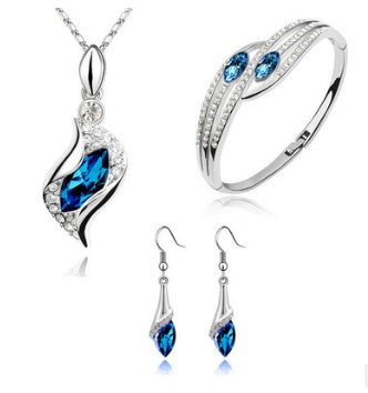 Jewelry Set - Earrings - Necklace and Bracelet Crystal Alloy