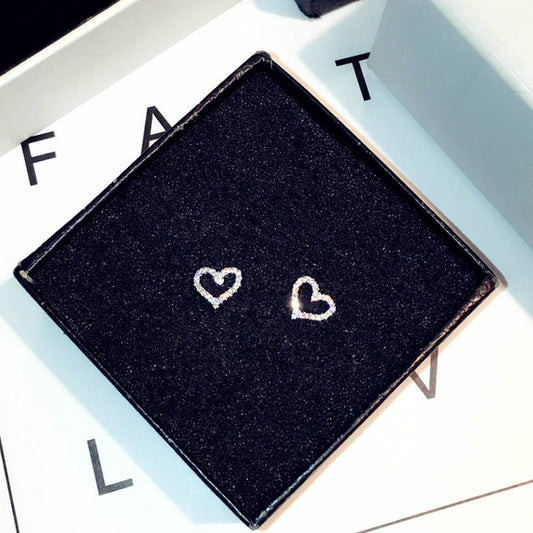 Micro-inlaid love heart-shaped temperament earrings - Black