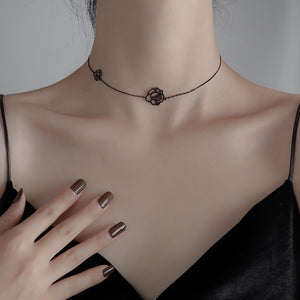 C121 Camellia Necklace Choker Black