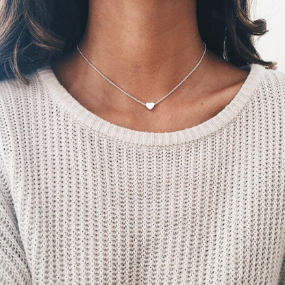 The Acacia Heart Pendant – Dainty Office-Chic Cross Chain Necklace