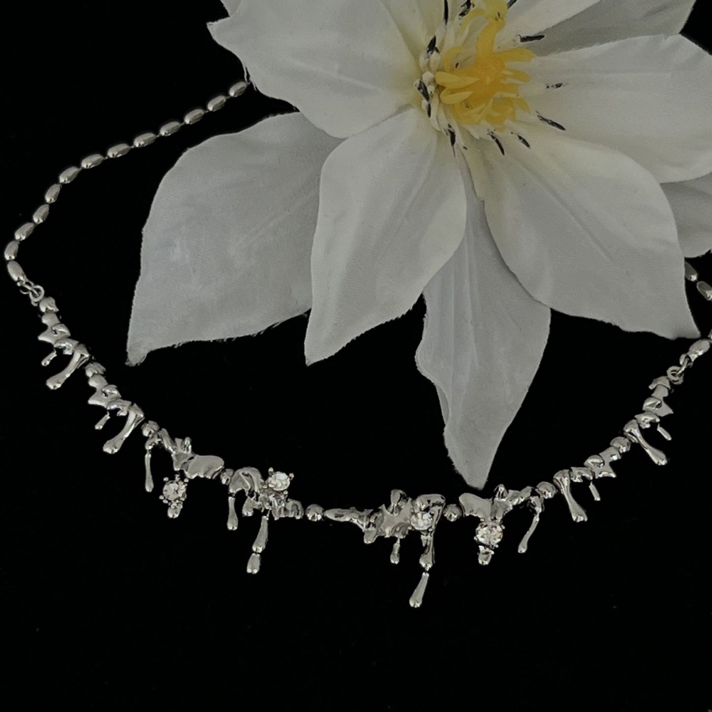 Women's Liquid Metal Drop Necklace