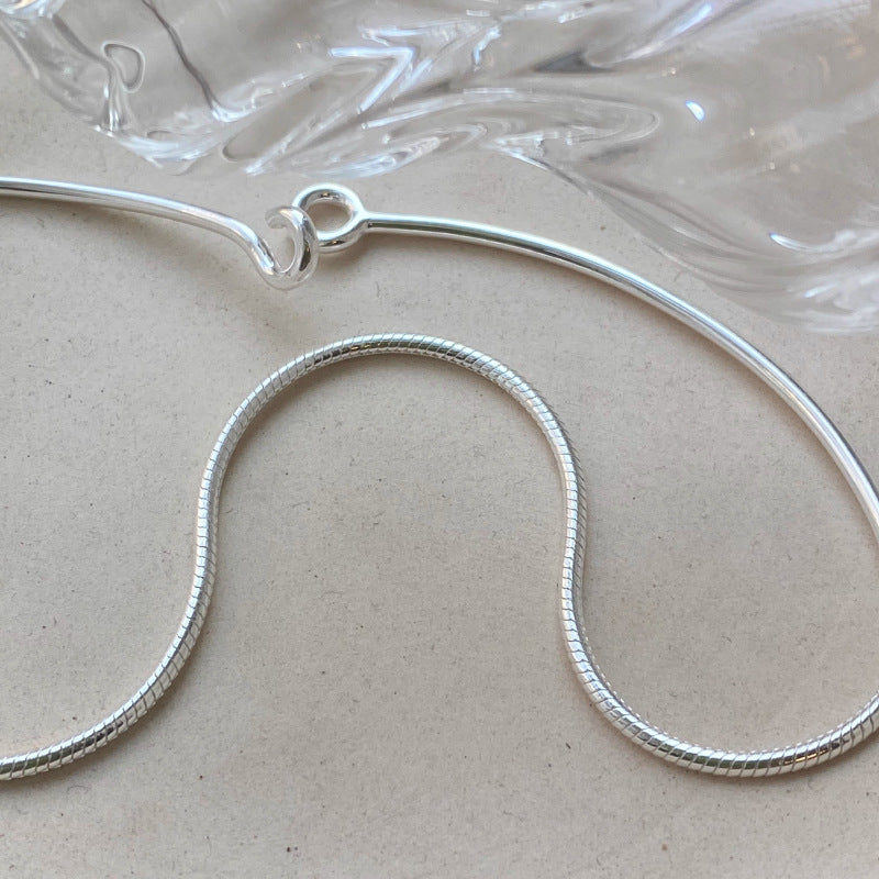 The Unity Knot Choker – Sleek Geometric Snake Chain in Polished Silver