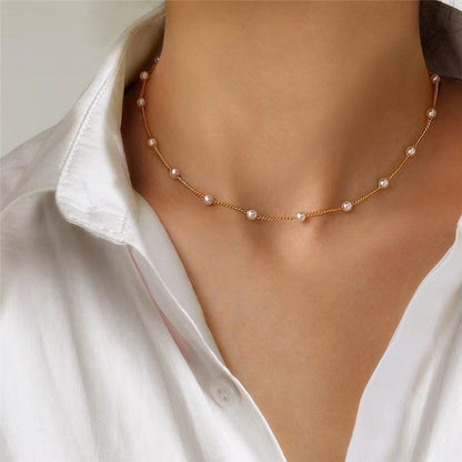 Women Retro Alloy Layered Clavicle Necklace