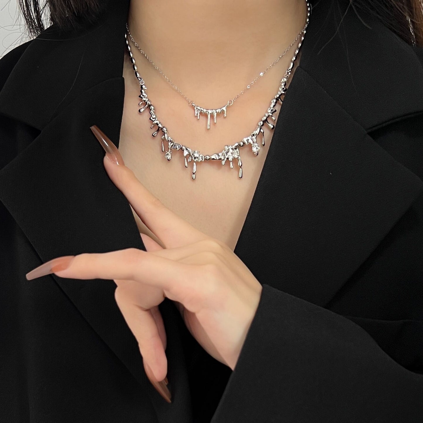 Women's Liquid Metal Drop Necklace